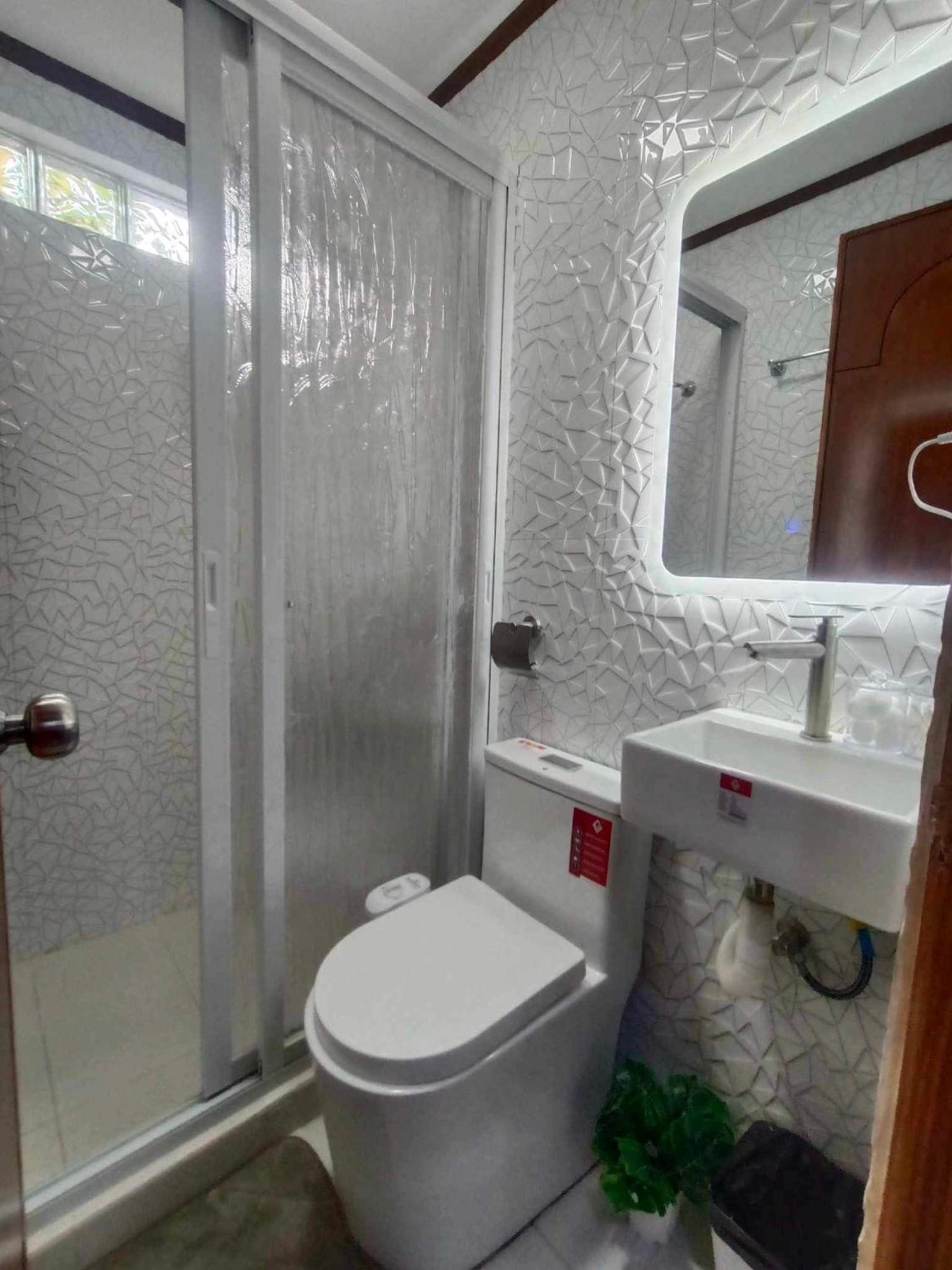 Fabuluz Luxury At Princess Place Malolos Eksteriør bilde