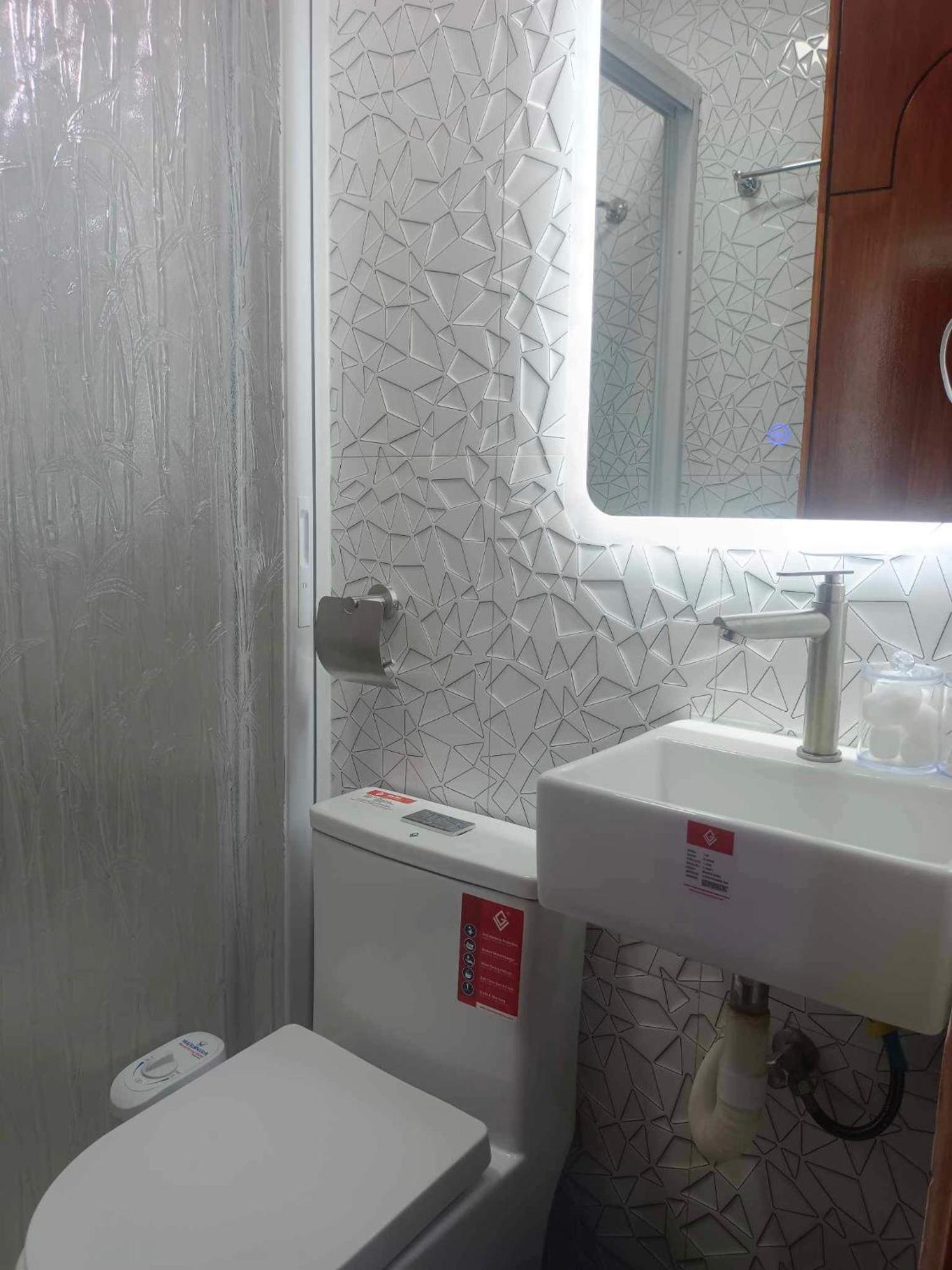 Fabuluz Luxury At Princess Place Malolos Eksteriør bilde