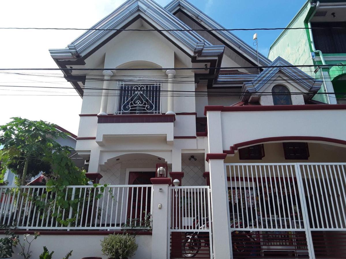 Fabuluz Luxury At Princess Place Malolos Eksteriør bilde